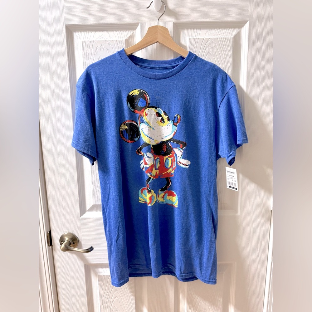 NEW Disney Mickey Mouse Graphic T-Shirt